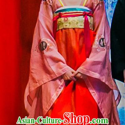 Chinese Ancient Court Lady Hanfu Dress Historical Drama Mengfei Comes Across Imperial Consort Bu Meng Costumes and Golden Hair Accessories