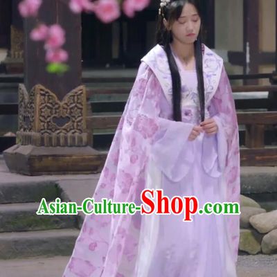 Chinese Ancient Noble Lady Lin Luojing Lilac Dress Historical Drama Jueshi Qianjin Costume and Headpiece for Women