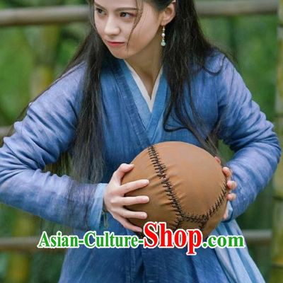 Chinese Ancient Female Knight Blue Garment Dress and Hair Jewelries Drama To Get Her Swordswoman Lin Zhengzheng Apparels Costumes