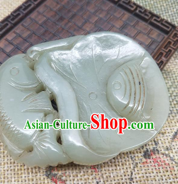 Chinese Jade Handgrip Craft Carving Fish Accessories Jade Handiwork Writing Brush Washer Chinese Jade Handgrip Craft Carving Fish Accessories Jade Handiwork Writing Brush Washer