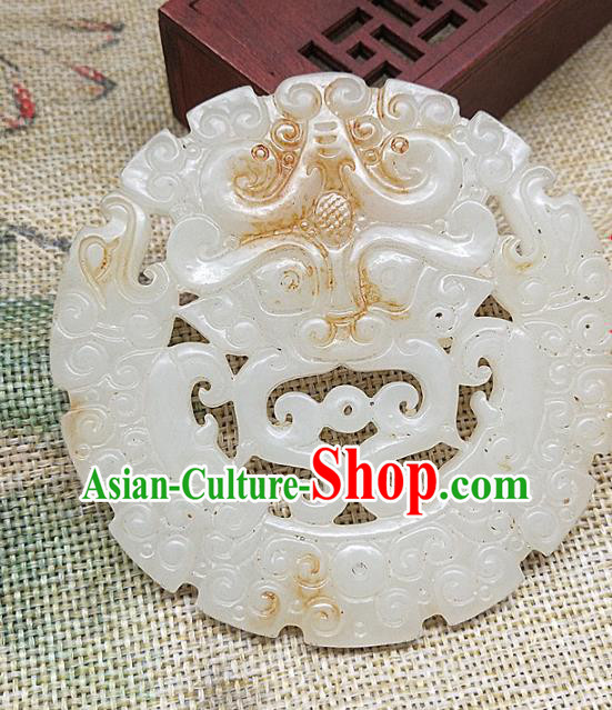 Chinese Handmade Jade Handgrip Craft Jade Label Necklace Accessories Carving Monster Jade Pendant Chinese Handmade Jade Handgrip Craft Jade Label Necklace Accessories Carving Monster Jade Pendant