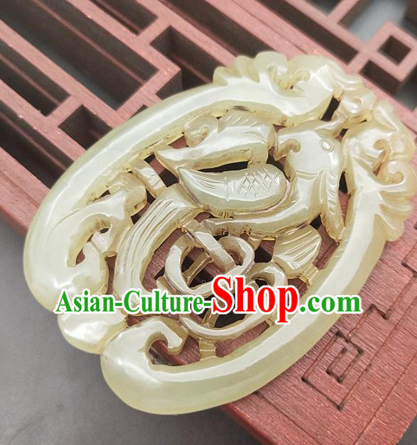 Chinese Handmade Jade Magpie Handgrip Craft Jade Necklace Accessories Carving Jade Label Pendant Chinese Handmade Jade Magpie Handgrip Craft Jade Necklace Accessories Carving Jade Label Pendant