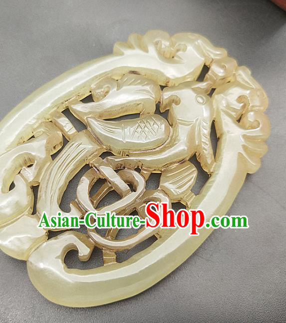 Chinese Handmade Jade Magpie Handgrip Craft Jade Necklace Accessories Carving Jade Label Pendant Chinese Handmade Jade Magpie Handgrip Craft Jade Necklace Accessories Carving Jade Label Pendant