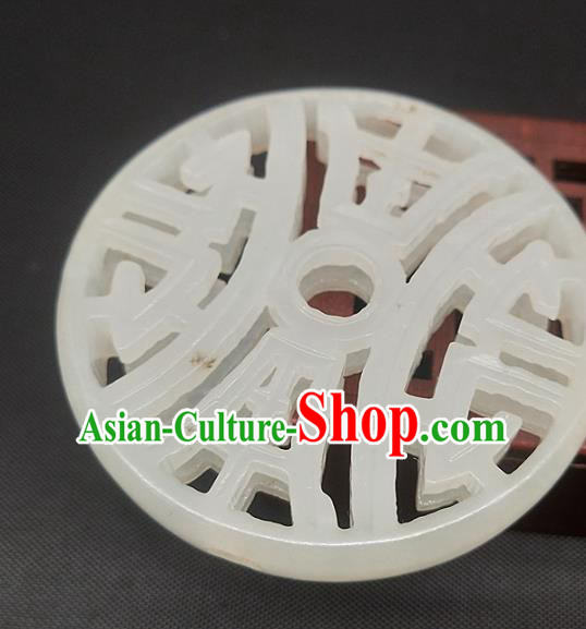 Chinese Handmade Round Jade Accessories Pendant Hsiuyen Jade Label Carving Jade Necklace Craft Chinese Handmade Round Jade Accessories Pendant Hsiuyen Jade Label Carving Jade Necklace Craft