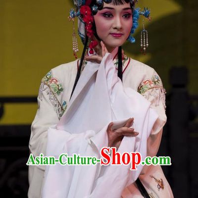 Chinese Shaoxing Opera Young Female White Dress Costumes and Headdress Lai Marriage Yue Opera Hua Tan Shen Gumei Garment Apparels