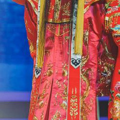 Chinese Classical Kun Opera Tang Emperor The Palace of Eternal Youth Costumes Garment and Headwear Peking Opera Apparels Elderly Male Red Ceremonial Robe