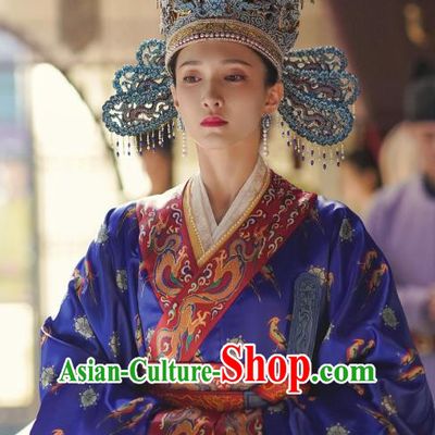 Chinese Song Dynasty Empress Costumes Historical Drama Serenade of Peaceful Joy Ancient Queen Cao Danshu Hanfu Garment and Headdress