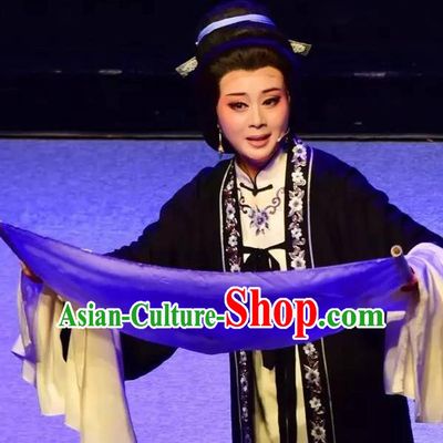Chinese Shaoxing Opera Dame Yue Apparels Costumes and Headpieces Yue Opera Mrs Dayi Countess Dress Garment
