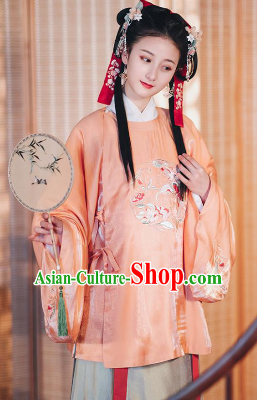 Chinese Traditional Hanfu Dress Ancient Noble Female Embroidered Garment Ming Dynasty Historical Costumes Chinese Traditional Hanfu Dress Ancient Noble Female Embroidered Garment Ming Dynasty Historical Costumes
