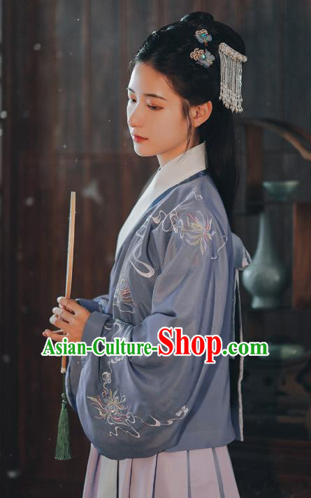 Chinese Traditional Ming Dynasty Patrician Female Hanfu Dress Ancient Princess Embroidered Blouse and Skirt Historical Costumes for Women