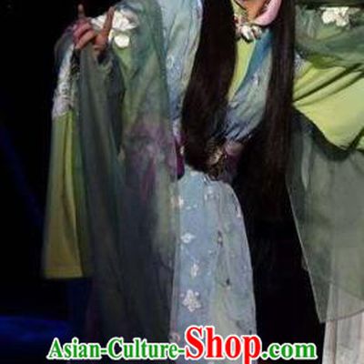 Chinese Kun Opera Actress Cao E Apparels Costumes and Headpieces Blossoms on A Spring Moonlit Night Kunqu Opera Young Lady Dress Goddess Garment