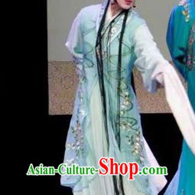 Chinese Kun Opera Young Female Actress Costumes Apparels and Headpieces Before The Fall Traditional Kunqu Opera Fairy Luo Niang Hua Tan Dress Garment