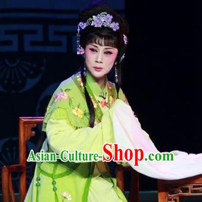 Chinese Shaoxing Opera Dan Green Dress Garment A Tragic Marriage Yue Opera Actress Costumes Hua Tan Apparels and Hair Ornaments