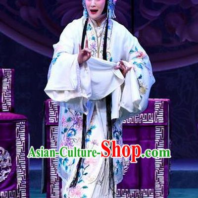 Chinese Beijing Opera Young Female Apparels Actress Zhang Yuzhen Costumes and Headdress Love of Jade Hairpin Traditional Peking Opera Hua Tan Dress Garment