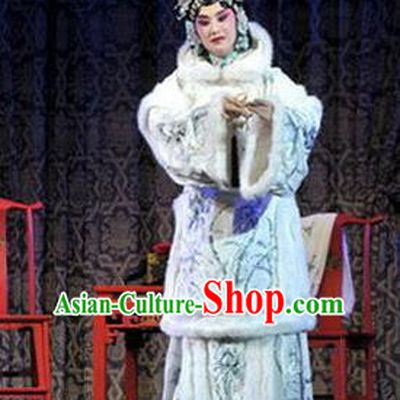Chinese Beijing Opera Rich Mistress Apparels Yue Zhao Sai Bei Costumes and Headdress Traditional Peking Opera Young Female Dress Diva Garment