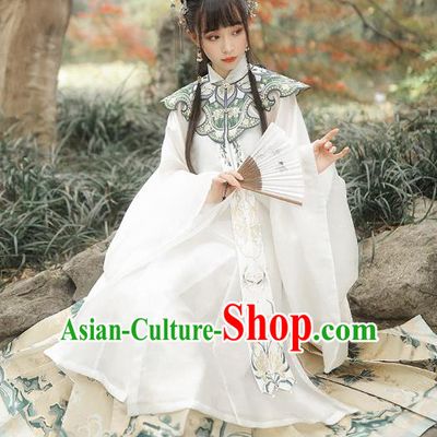 Chinese Traditional Ming Dynasty Nobility Lady Historical Costumes Ancient Patrician Female Embroidered Hanfu Dress Garment for Women