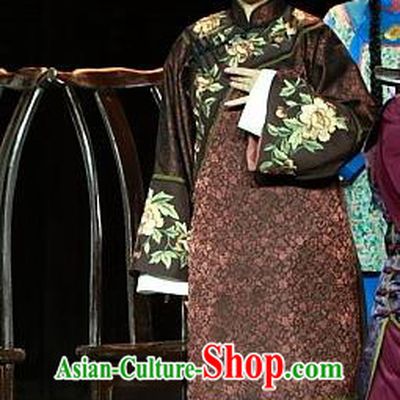Chinese Beijing Opera Laodan Garment Luo Mei Yin Costumes and Hair Accessories Traditional Peking Opera Rich Dame Dress Elderly Female Apparels