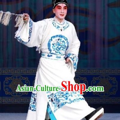 Hua Long Dian Jing Chinese Peking Opera Xiaosheng Apparels Costumes and Headpieces Beijing Opera Young Male Garment Scholar Ma Zhou Clothing