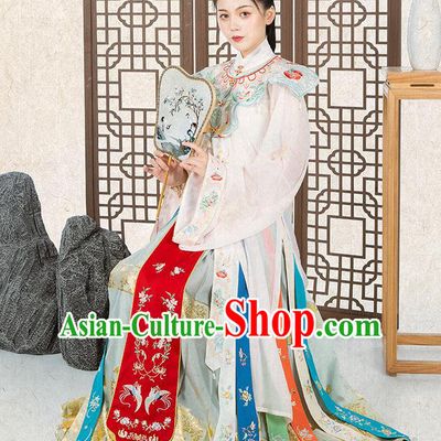 Chinese Traditional Ming Dynasty Nobility Female Historical Costumes Ancient Patrician Lady Embroidered Hanfu Dress Royal Princess Garment