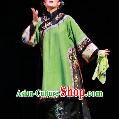 Chinese Beijing Opera Elderly Female Garment Costumes and Hair Accessories Traditional Peking Opera The Golden Cangue Dowager Green Dress Apparels