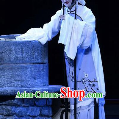 Chinese Ping Opera Tsing Yi Zhao Jintang Apparels Costumes and Headpieces Traditional Pingju Opera Distress Maiden Dress Garment