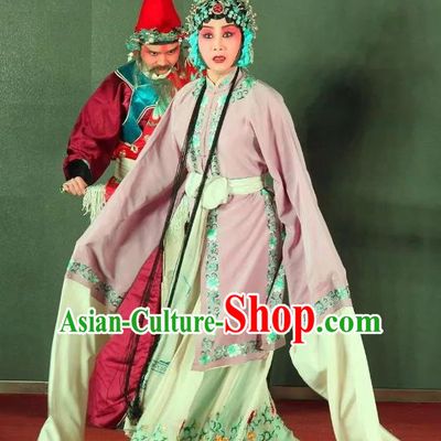 Chinese Sichuan Opera Young Female Garment Costumes and Hair Accessories Ma Qian Po Shui Traditional Peking Opera Diva Cui Qiaofeng Purple Dress  Apparels