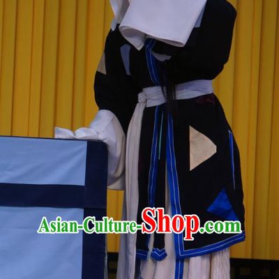 Chinese Beijing Opera Female Pauper Apparels Costumes and Headdress Tears of Wasted Mountain Traditional Peking Opera Poor Woman Zhang Huizhu Dress Garment