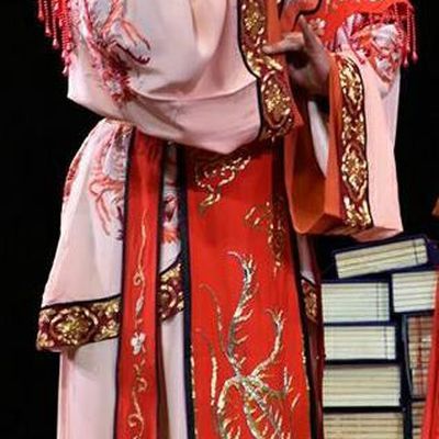 Chinese Jin Opera Hua Tan Garment Costumes and Headdress Fan Jin Zhong Ju Traditional Shanxi Opera Young Mistress Apparels Actress Dress