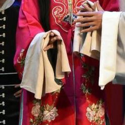 Chinese Jin Opera Actress Cao Yulian Garment Costumes and Headdress Yi Pu Zhong Hun Traditional Shanxi Opera Diva Apparels Distress Maiden Dress