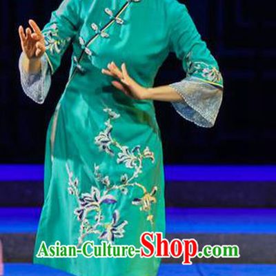 Chinese Han Opera Garment Shi Niang Costumes and Headdress Traditional Hubei Hanchu Opera Young Woman Apparels Green Dress