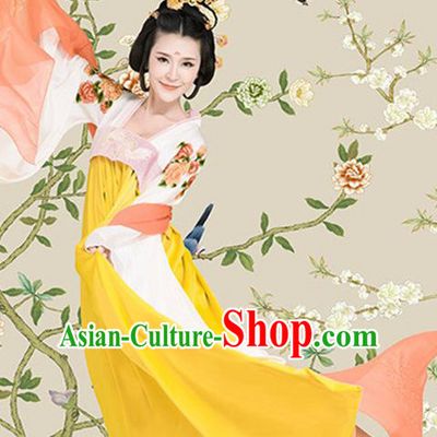 Chinese Traditional Tang Dynasty Palace Lady Historical Costumes Ancient Drama Noble Woman Yellow Hanfu Dress Apparels and Headpieces Complete Set