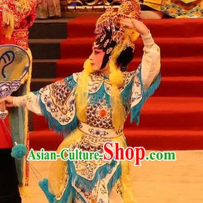 Chinese Cantonese Opera Swordswoman Garment Yu Huang Deng Dian Costumes and Headdress Traditional Guangdong Opera Tao Ma Tan Apparels Martial Female Dress