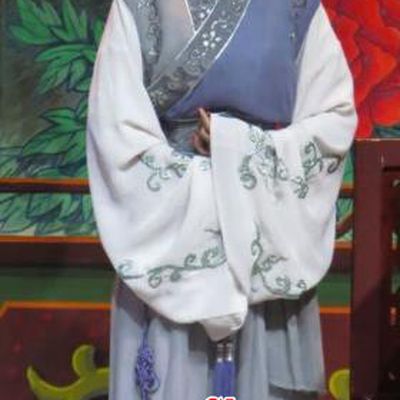 Chinese Cantonese Opera Maid Lady Garment The Strange Stories Costumes and Headdress Traditional Guangdong Opera Figurant Apparels Servant Girl Dress