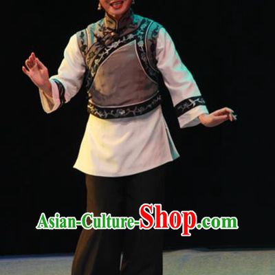 Chinese Cantonese Opera Young Lady Garment Liang Cha Wang Chuan Qi Costumes and Headdress Traditional Guangdong Opera Apparels Village Girl Hui Lan Dress