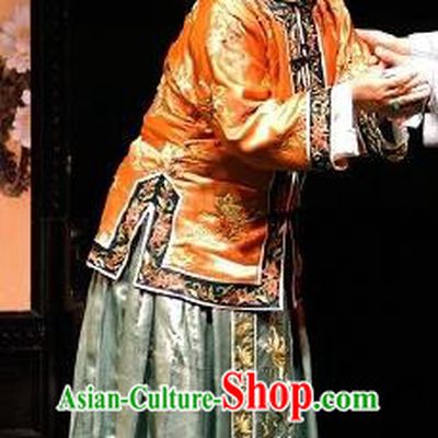 Chinese Historical Drama Autumn Begins Ancient Old Madame Garment Costumes Traditional Stage Show Elderly Female Dress Qing Dynasty Rich Dame Apparels and Headpieces