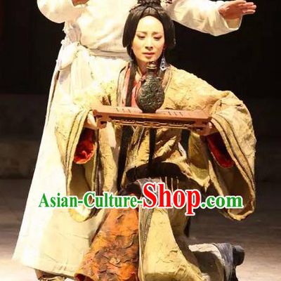Chinese Historical Drama Fu Sheng Ancient Young Mistress Min Jiang Garment Costumes Traditional Stage Show Dress Qin Dynasty Woman Apparels and Headpieces