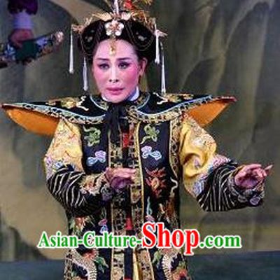 Chinese Shanxi Clapper Opera Pantaloon Garment Costumes and Headdress Traditional Bangzi Opera Dame Dress Qing Dynasty Queen Mother Apparels