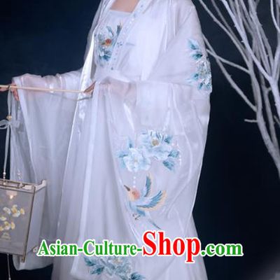 Traditional Chinese Song Dynasty Court Female Historical Costumes Ancient Imperial Concubine Hanfu Garment Embroidered Cloak Blouse Camisole and Skirt Complete Set