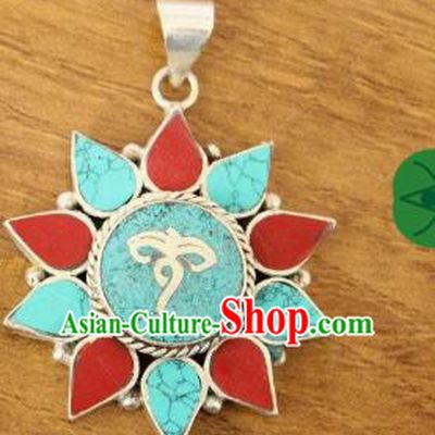 Chinese Traditional Tibetan Nationality Colorful Kallaite Jewelry Decoration Zang Ethnic Necklace Pendant Accessories for Women