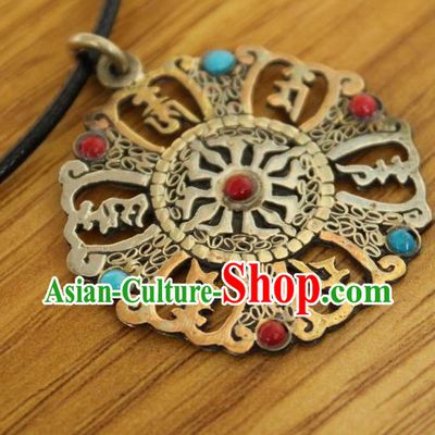 Chinese Traditional Tibetan Nationality Red Crystal Necklet Pendant Decoration Zang Ethnic Handmade Necklace Jewelry Accessories for Women