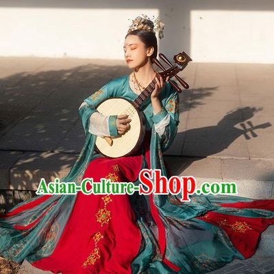 Chinese Ancient Tang Dynasty Court Lady Embroidered Hanfu Garment Green Half Sleeved Top Blouse and Skirt Costumes Complete Set