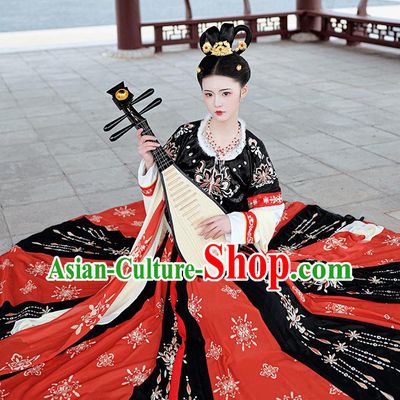 Chinese Ancient Tang Dynasty Royal Princess Embroidered Hanfu Black Half Sleeved Garment Blouse and Skirt Costumes Complete Set for Women