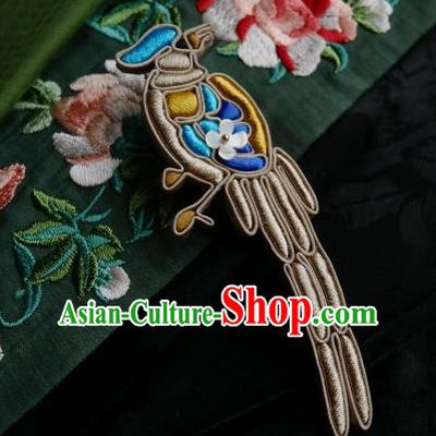Chinese Classical Cheongsam Silk Bird Brooch Traditional Hanfu Accessories Handmade Magpie Breastpin for Women