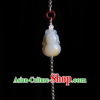 Chinese Classical Cheongsam Jade Calabash Brooch Traditional Hanfu Accessories Handmade Breastpin Tassel Pendant for Women