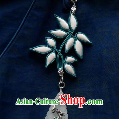 Chinese Classical Cheongsam Silk Leaf Brooch Traditional Hanfu Accessories Handmade Jade Breastpin Pendant for Women