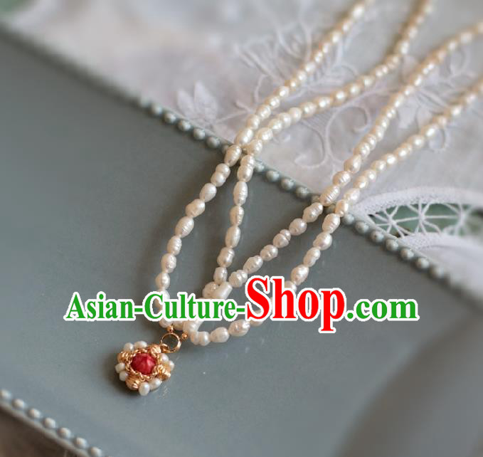 Baroque Handmade Pomegranate Jewelry Accessories European Novel Design Pearls Necklace for Women Baroque Handmade Pomegranate Jewelry Accessories European Novel Design Pearls Necklace for Women