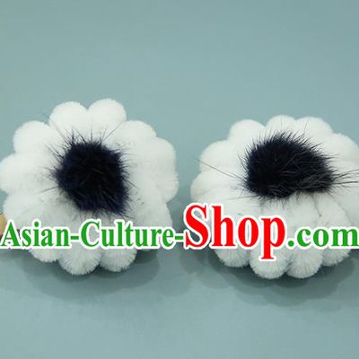 Handmade Chinese White Velvet Peony Pumpkin Hair Claws Traditional Classical Hair Accessories Ancient Imperial Consort Hair Stick for Women