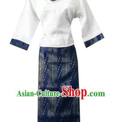 Chinese Dai Nationality Costumes Traditional Dai Ethnic Work White Blouse and Navy Skirt Outfits for Women
