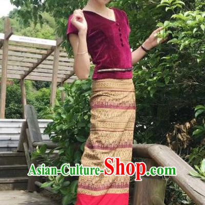 Chinese Dai Nationality Fashion Costumes Traditional Dai Ethnic Wine Red Velvet Blouse and Straight Skirt Outfits
