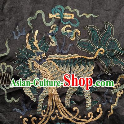 Chinese Traditional Embroidered Bat Kylin Fabric Patches Handmade Embroidery Craft Embroidering Silk Decorative Accessories